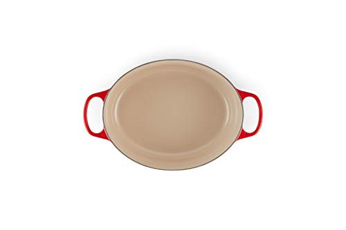 Enameled Cast Iron Oval Dutch Oven, 8 qt. O940