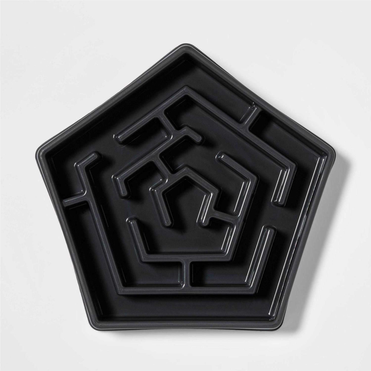 Slow Eat Maze Dog Bowl 4 Cup F5991