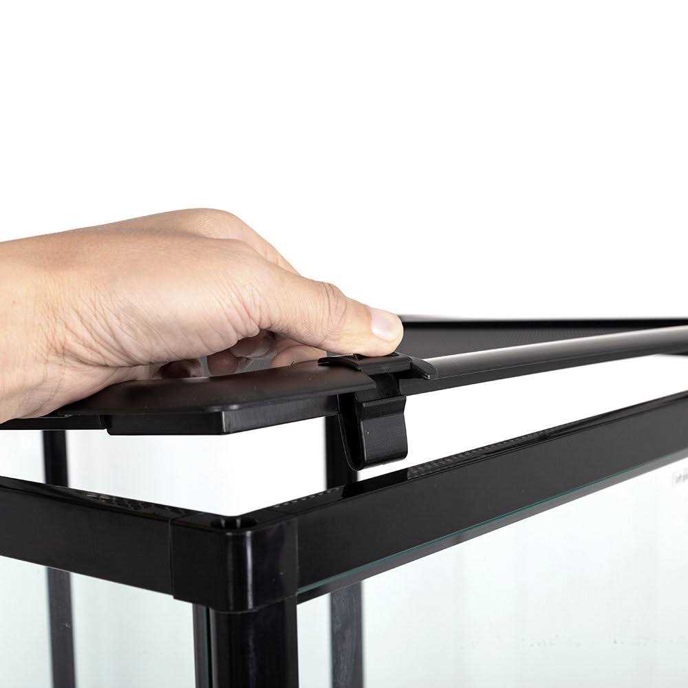 Reptile Knock Down Glass Terrarium with Double Hinge Door 18 x 18 x 36 G951342