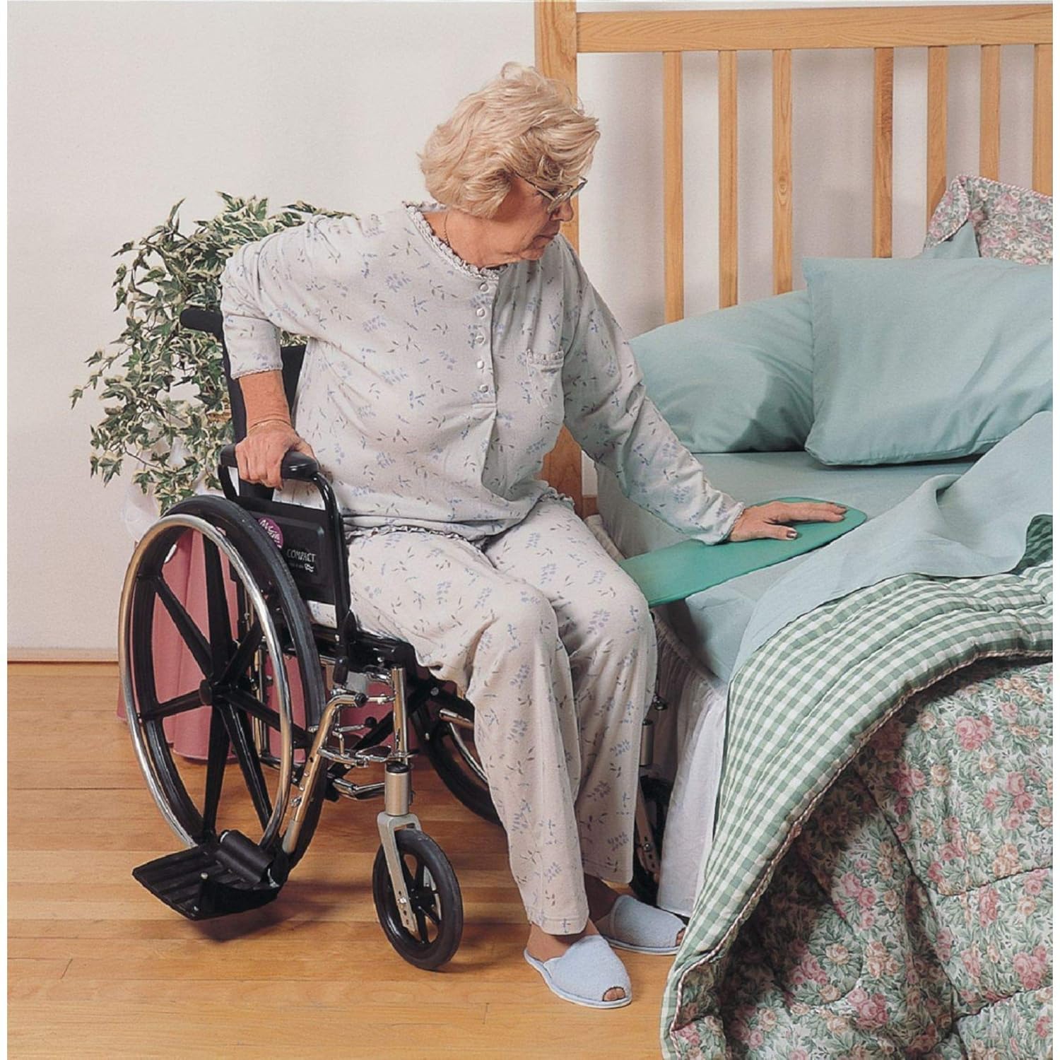 Curved Transfer Board for Wheelchair Users with Handles, 27-5/8" P3877