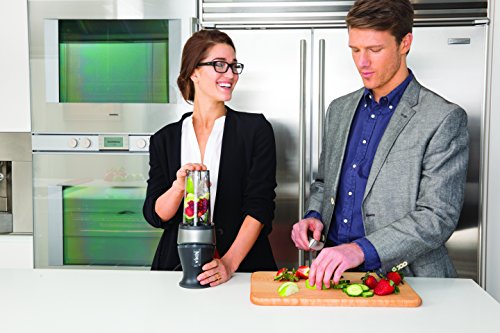 Personal Blender for Shakes and Smoothies with 700-Watt Base and 16-Ounce Cups T1523