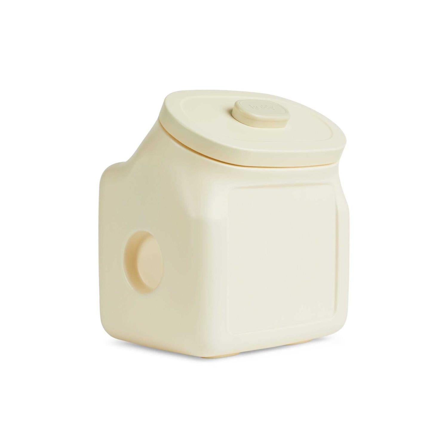 Airtight Food Storage Container for Dogs B532
