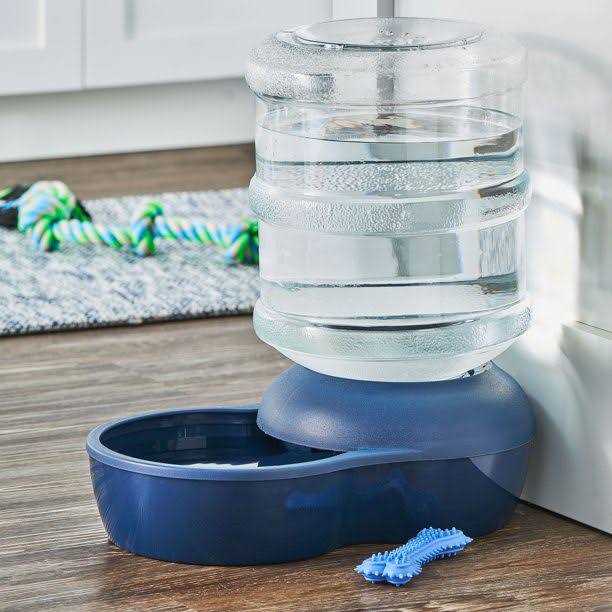 Gravity Pet Waterer K4085