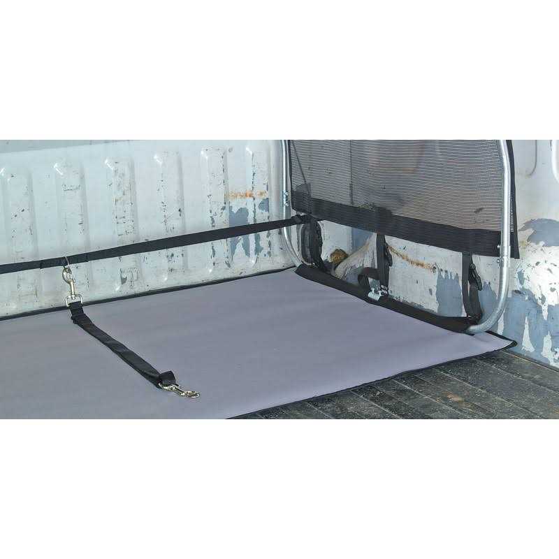 Truck Bed Dog Canopy Shelter with Pad and Tether J48926