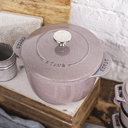 Cast Iron 1.5-qt Petite French Oven - Lilac L922758