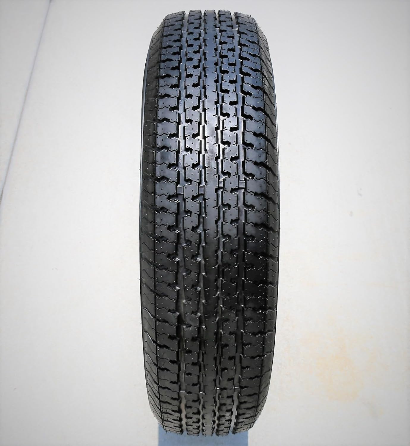 ST205/75R15 Steel Belted Trailer Radial Tire, 10-Ply Load Range E S19836