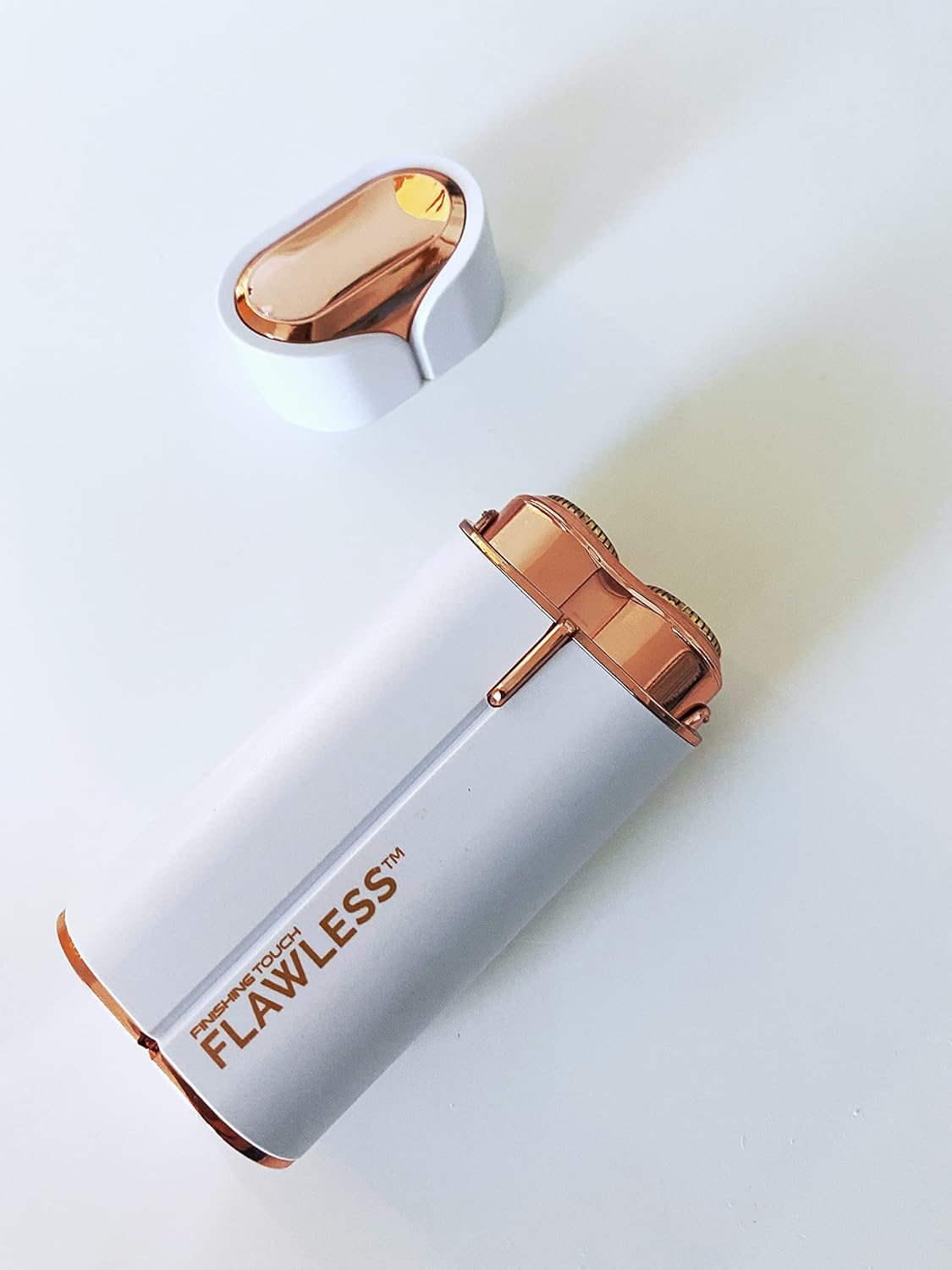 Women's Painless Facial Hair Remover, Electric Shaver, White/Rose Gold N68995