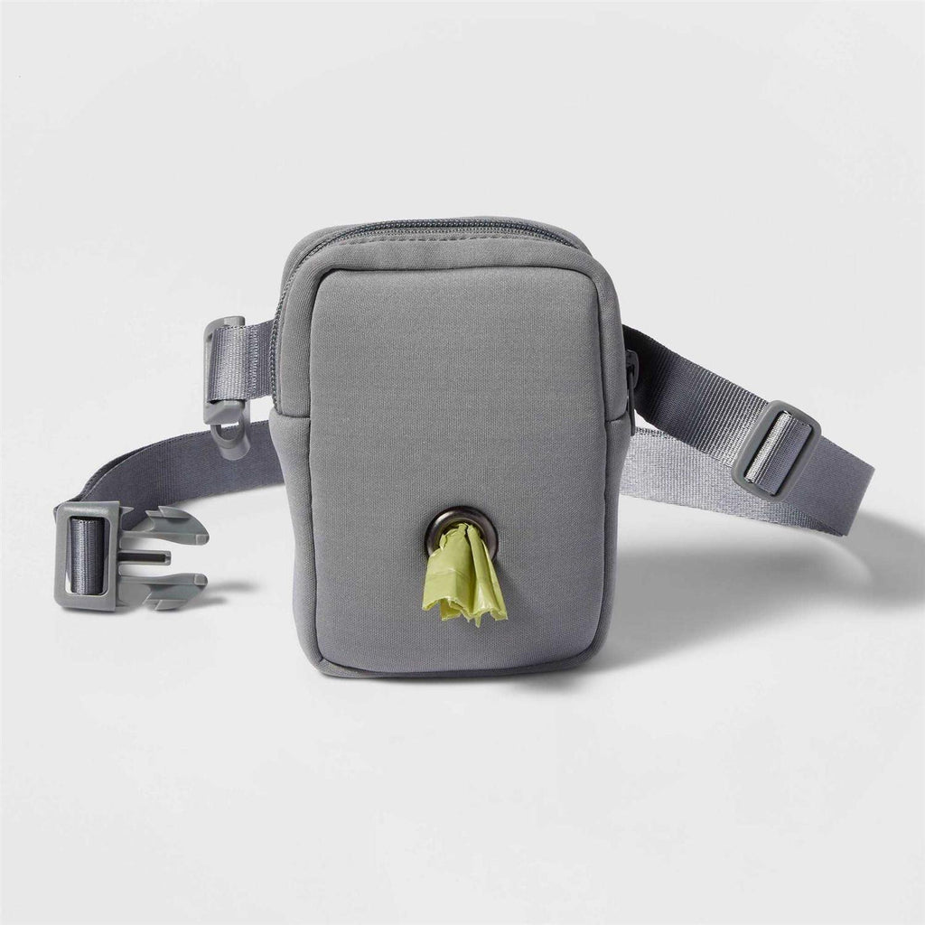 Treat Pouch with Waste Bag Dispenser Y793940