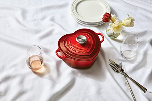 Enameled Cast Iron Heart Cocotte, 2 Quart, White V579192