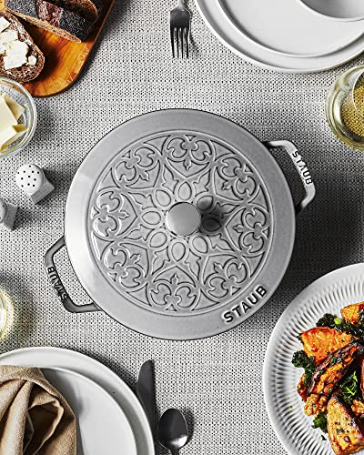 Cast Iron 3.75-qt French Oven with Lid, Graphite Grey E718193