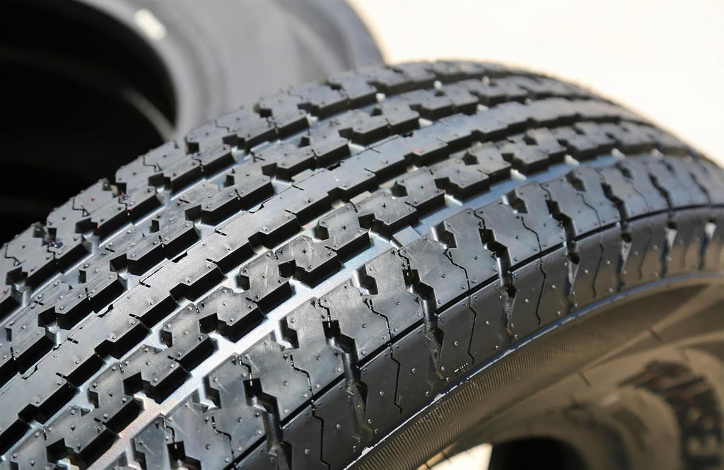 ST205/75R15 Steel Belted Trailer Radial Tire, 10-Ply Load Range E S19836