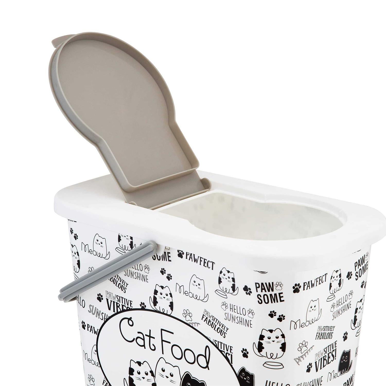 3 Gallon Dry Food Container with Scooper B797